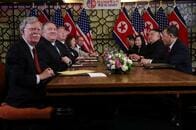 米朝会談決裂の下手人は「壊し屋」ボルトンか