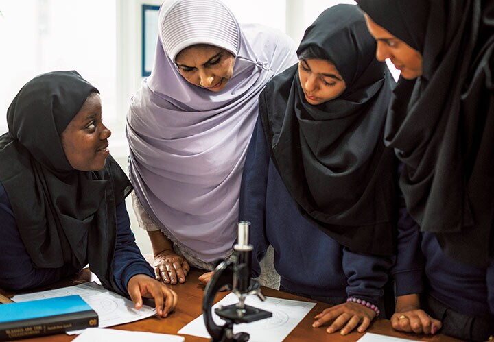 チュニジアでは高校卒業時の学力試験で進路が振り分けられる　Rawpixel/iStock.