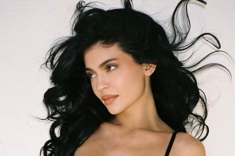 カイリー・ジェンナー　kyliejenner-Instagram