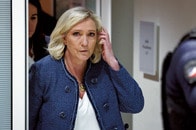 次期大統領候補だったルペンが有罪に、ここから始まるフランス政界大混迷