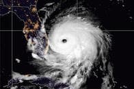 米南部に接近中！ハリケーン・ドリアンをライブで観る