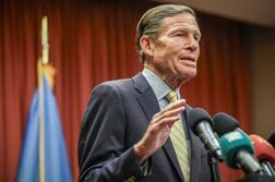 ウクライナのスターリンク利用制限問題、米上院民主議員が調査開始