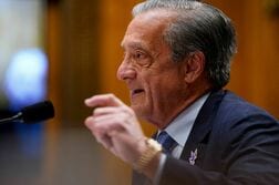 EXCLUSIVE-米郵政公社のスタイナー総裁、辞任したいと発言＝情報筋