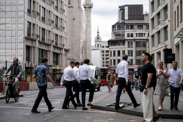 写真は8月17日、ロンドン市内で撮影。REUTERS/Chris J. Ratcliffe