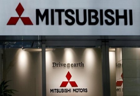 ９月１５日、三菱自動車が４月の燃費不正問題発覚後の燃費データ再測定でも不正を行っていた問題で、国土交通省は立ち入り検査の結果を公表した。写真は８月２日、都内で撮影（２０１６年　ロイター/Kim Kyung-Hoon/File Photo)