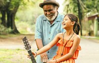 「路上の子供たちは弱者じゃない」　話題作『ブランカとギター弾き』の長谷井宏紀監督に聞く