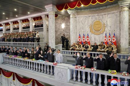 北朝鮮は９日、建国７５周年を記念して平壌で軍事パレードを行った（２０２３年　朝鮮中央通信／ロイター）