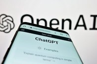 「ChatGPT」がプラグイン対応──ウェブ上の最新情報を収集、外部サービスと連携