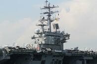 米海軍、南シナ海で空母2艦が軍事演習　同時に演習中の中国への「対抗」は否定