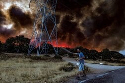 山火事や熱波を、なぜメディアは「異常」と報じるのか…「因果関係」を無視する報道の問題点