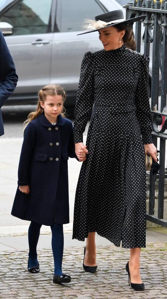 キャサリン妃とシャーロット王女