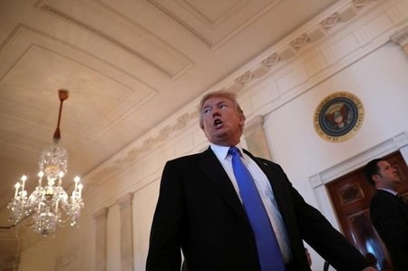 　７月１９日、ホワイトハウスによると、トランプ米大統領（写真）は、空席となっている陸軍長官に、米防衛機器大手レイセオンの幹部、マーク・エスパー氏を指名する。ワシントンで撮影（２０１７年　ロイター/Carlos Barria）