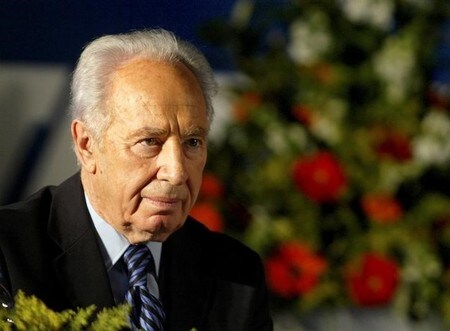 　９月２８日、イスラエルの政府系メディアは、ペレス前大統領（９３）が、テルアビブで死去したと伝えた。写真はテルアビブで２００４年１２月撮影（２０１６年　ロイター/Nir Elias）