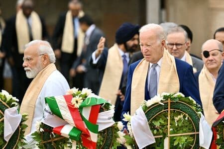 インドの首都ニューデリーで開いた２０カ国・地域首脳会議（Ｇ２０サミット）は９月１０日、閉幕した。写真は出席した各国首脳。ニューデリーで代表撮影（２０２３年　ロイター）