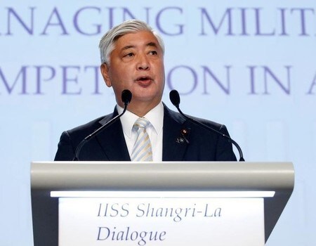 　６月４日、中谷元防衛相は、南シナ海で人工島を造成する中国を「国際法の原則に基づく海洋秩序を著しく逸脱する」とけん制した。（２０１６年　ロイター/Edgar Su）