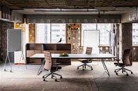 未来の仕事場のカタチが見えてくる　オフィスファニチャー「 i +（アイプラス）」