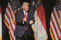 復活に向け動き出したトランプに名門一族の御曹司もひれ伏した