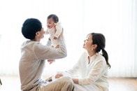 「燃え尽きやすい」母親・父親の特徴...愛着スタイルが左右する親のメンタル