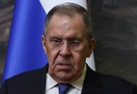 ロシア、ウクライナ巡るトランプ氏の姿勢変化見極めへ＝ラブロフ外相