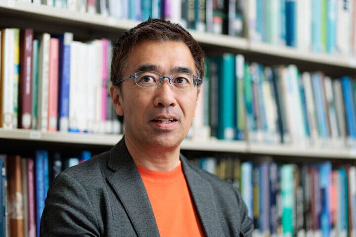 慶應義塾大学大学院政策・メディア研究科の蟹江憲史教授