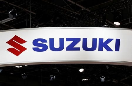 スズキは５日、２０２２年３月期（今期）の連結業績予想を公表し、営業利益が前期比１２．６％減の１７００億円になる見通しと発表した。写真は2018年撮影。（2021年 ロイター/Benoit Tessier ）
