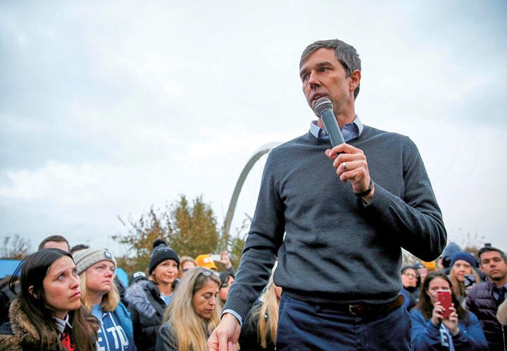 オバマから後継者として期待されたオロークだったが、大統領選の民主党候補者指名争いから撤退した　ERIC THAYER-REUTERS