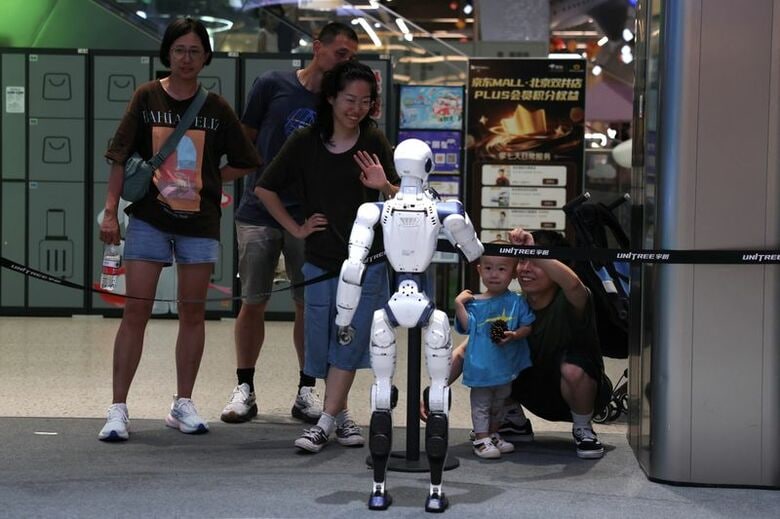 8月1日、北京にあるユニツリー・テクノロジー（宇樹科技）ーの店舗で撮影。 REUTERS/Tingshu wang