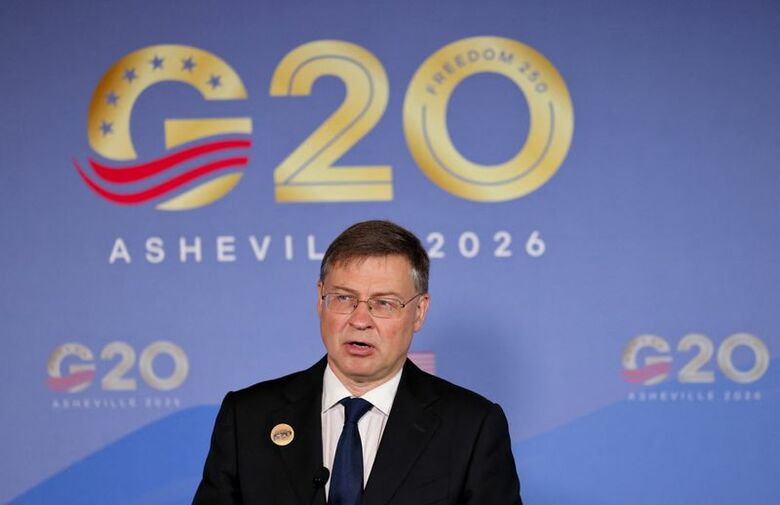 欧州連合（EU）のドムブロフスキス欧州委員（経済担当）。9月1日、米ノースカロライナ州アッシュビルで撮影。REUTERS/Sam Wolfe