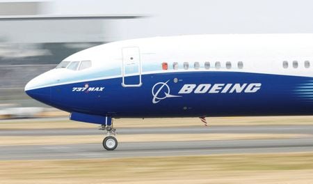 米ボーイングは２度の「７３７ＭＡＸ」墜落事故を巡り、司法取引で罪を認めることに同意した。写真は２０２２年7月撮影（２０２４年　ロイター/Peter Cziborra）