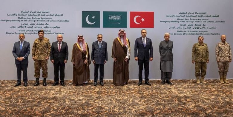 １０月５日、サウジアラビア・トルコ・パキスタンの３カ国はサウジの首都リヤドで「メッカ共同防衛協定」の緊急会合を開いた　Turkish Foreign Ministry/Handout via REUTERS