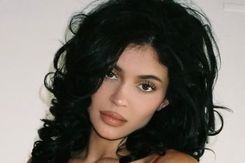 カイリー・ジェンナー　kyliejenner-Instagram