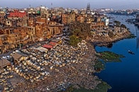 バングラデシュを覆う「死んだ川（デッド・リバー）」...「生命線」とされた川はなぜ汚染されたのか