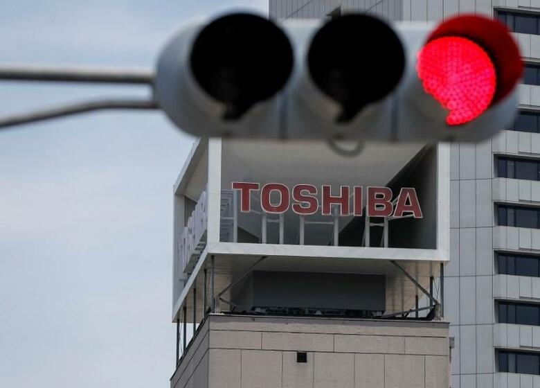 東芝の外部弁護士がまとめた調査報告書が波紋を広げている。写真は11日、都内の東芝本社前で撮影（2021年　ロイター/Issei Kato）
