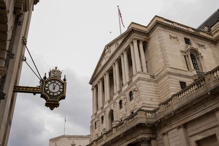 イングランド銀行（英中央銀行）は、一部の銀行に対して米ドル供給ショックが起きた場合の耐性をテストするよう要請した。写真は２０２４年７月、ロンドンで撮影（２０２５年　ロイター/Maja Smiejkowska）