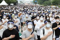 韓国政府の医師増員計画に専門医がストライキ──医師不足と地域格差の解消法は