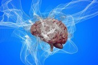 眠らないと脳にゴミがたまる...「脳を守る」3つの習慣とは？