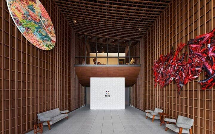 ZOZOの本社エントランスに置かれたオブジェ