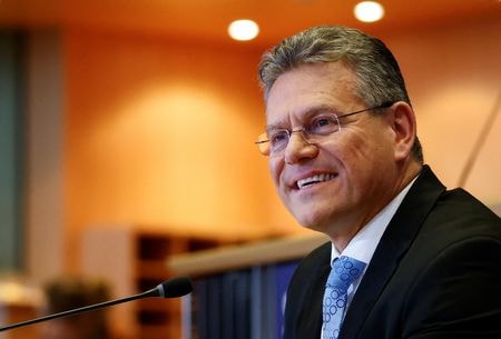 欧州連合（ＥＵ）欧州委員会のシェフチョビッチ委員（貿易・経済安全保障担当）は７日、米国との関税措置を巡る交渉が不首尾に終わった場合の対抗措置の詳細を８日に発表すると明らかにした。２０２４年１１月撮影（２０２５年　ロイター/Johanna Geron）