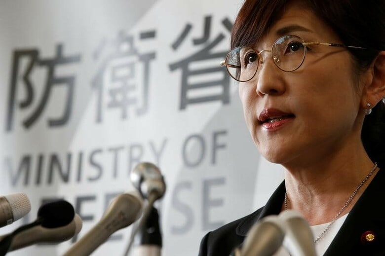 ７月２８日、稲田朋美防衛相（写真）は記者会見で、南スーダン国連平和維持活動（ＰＫＯ）の日報問題を巡り、安倍晋三首相に辞表を提出したことを明らかにした。辞表は受理された。岸田文雄外相が兼務する。２８日防衛省で撮影（２０１７年　ロイター／Kim Kyung-Hoon）