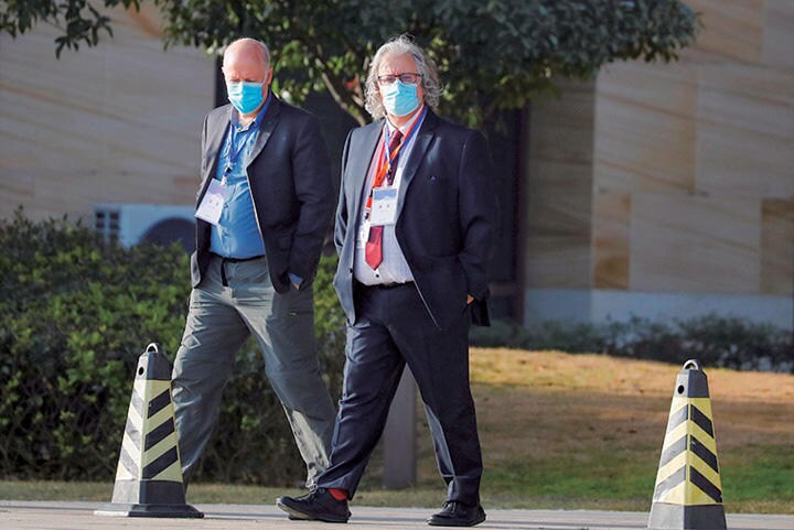コロナ発生源を探るため武漢入りしたWHO調査団　THOMAS PETER-REUTERS