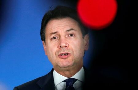 　１月２５日　イタリアの複数の日刊紙は同国のコンテ首相（写真）が近く辞任し、過半数の支持を得られる新政権の樹立を目指すと報じた。２０２０年１２月、ベルギーのブリュッセルで撮影（２０２１年　代表撮影）