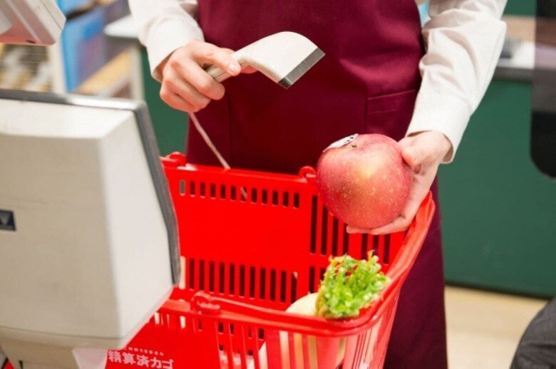 日本ではパート就業というと「雇用の調整弁」のイメージが強いが　ACworks/photoAC