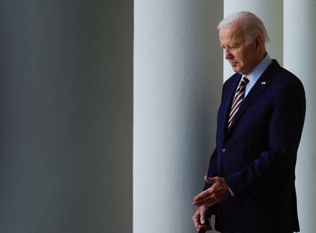 　５月１２日、バイデン米大統領（写真）は、米連邦準備理事会（ＦＲＢ）のジェファーソン理事を副議長に指名する方針を明らかにした。１１日撮影（２０２３年　ロイター/Jonathan Ernst）
