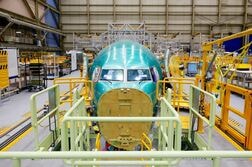 ボーイング７３７ＭＡＸ１０、米当局が認証　納入に道