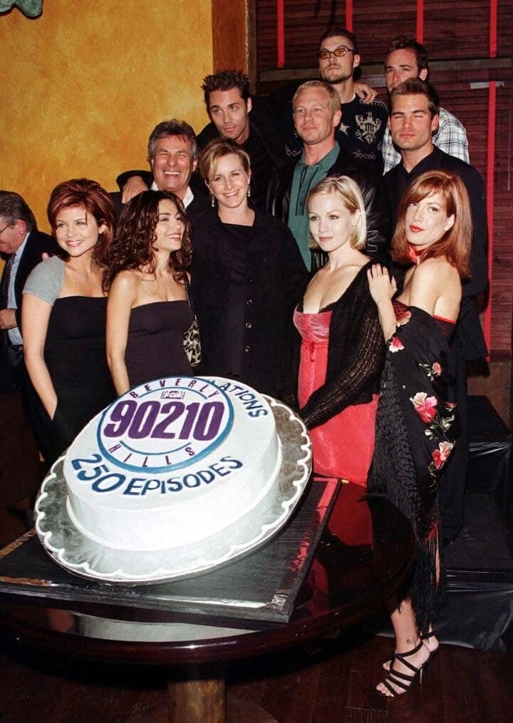 ENTERTAINMENT TV.jpeg