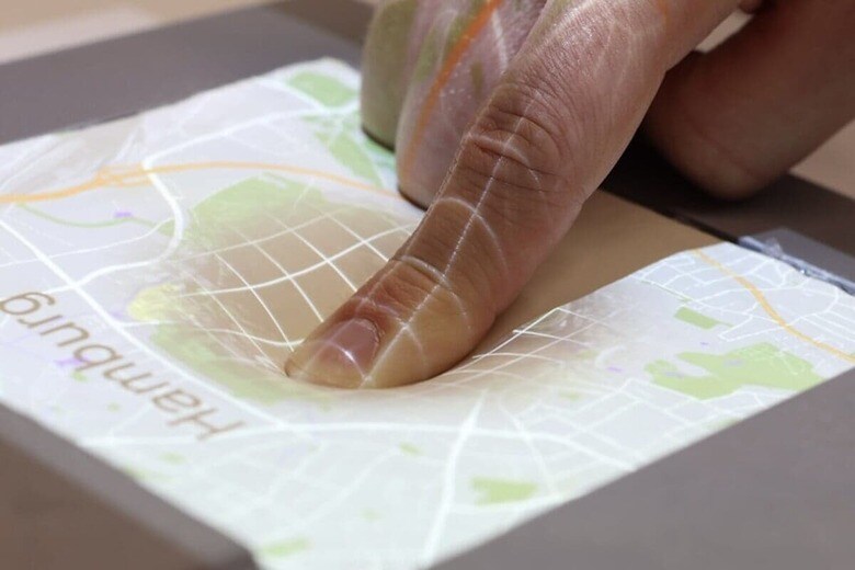 変形タッチスクリーン技術「DeformIO」のイメージ　Matt Sutton