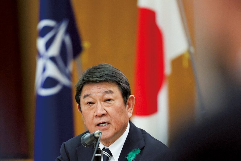 2026年版の外交青書を閣議に報告・公表した茂木外相　ISSEI KATOｰREUTERS