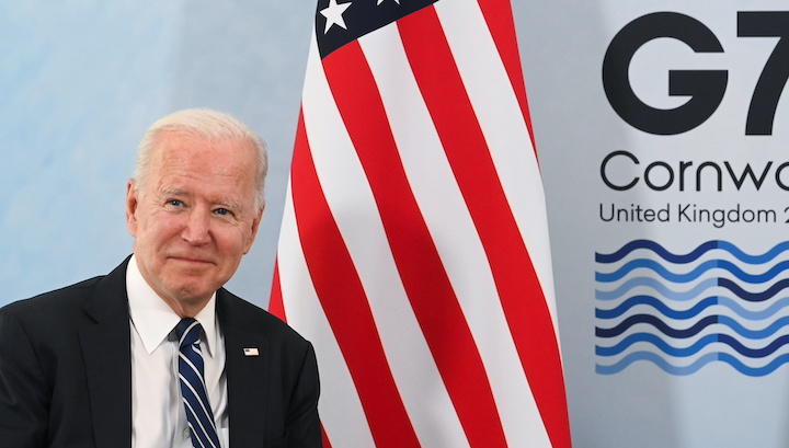 イギリスのコーンウォールで開催されたＧ７首脳会談に出席するため初外遊したバイデン大統領　Toby Melville-REUTERS