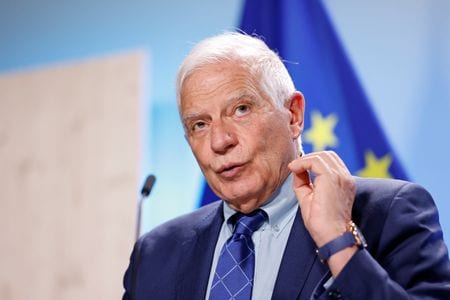 　５月１６日、欧州連合（ＥＵ）の外相に当たるボレル外交安全保障上級代表（写真）は英紙フィナンシャル・タイムズ（ＦＴ）とのインタビューで、インドがロシア産原油をディーゼルなどの精製燃料として欧州に転売していることを取り締まるべきだと述べた。提供写真（２０２３年　ロイター/TT News Agency）