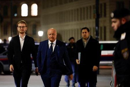 オーストリアで次期政権樹立に向けた連立協議が１２日、決裂した。１１日撮影（２０２５年　ロイター/Lisa Leutner）